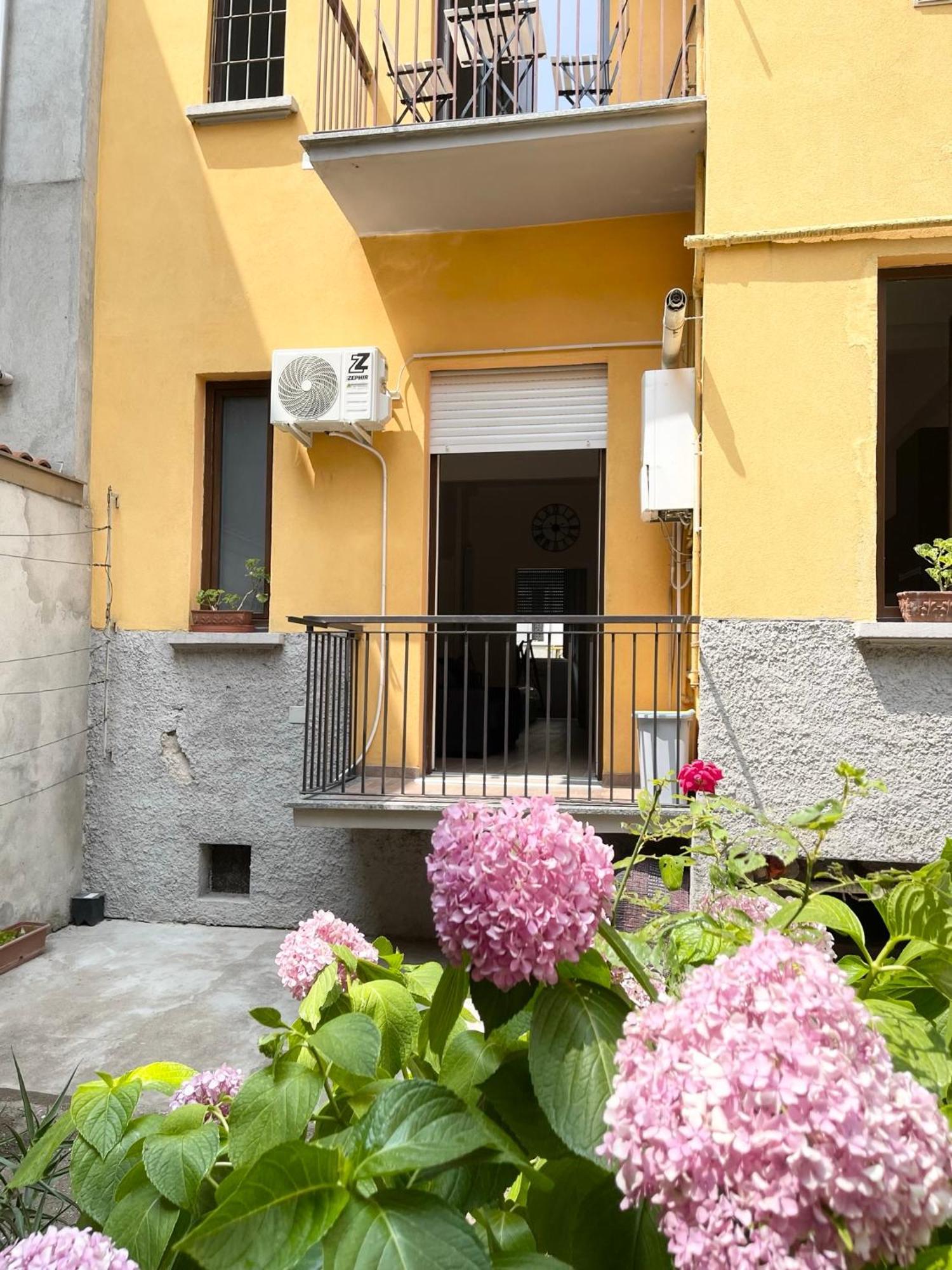 Ferienwohnung Ampio Bilocale Zona Navigli Mailand Exterior foto
